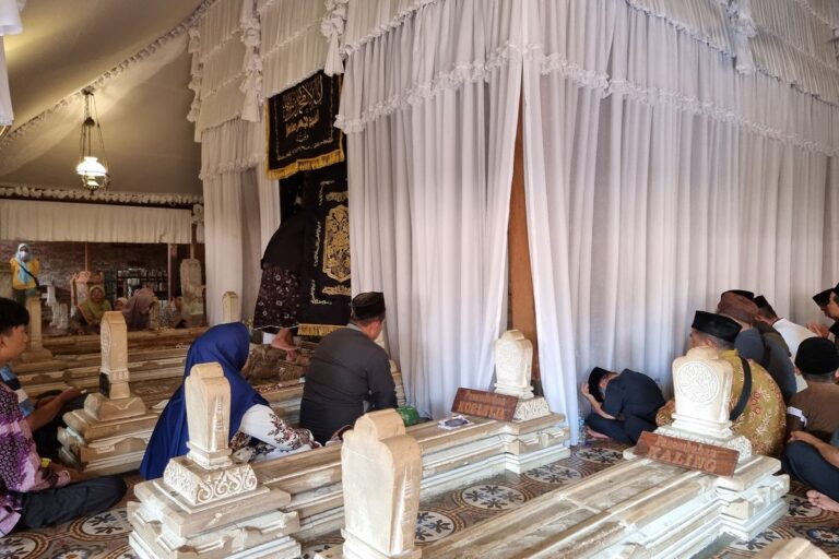 Makam Sunan Kudus