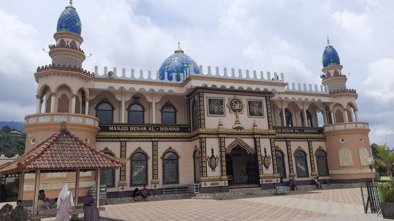 Masjid Besar Al Hidayah