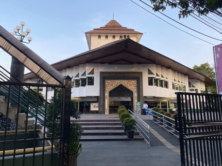 Masjid Raya Ukhuwah