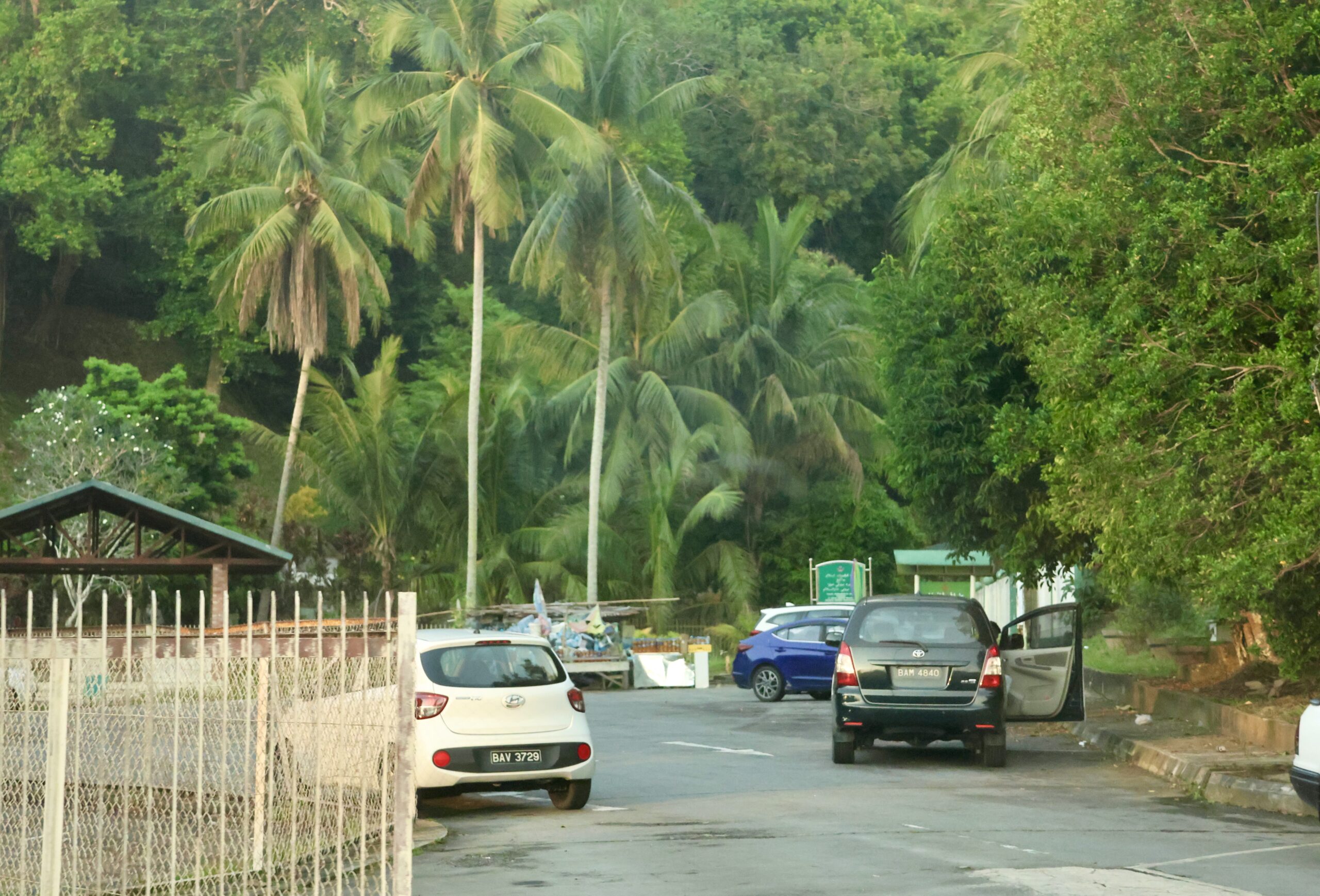 Kianggeh Muslim Cemetery