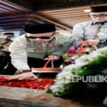 Ilustrasi modernisasi koperasi untuk artikel Dekopin Ziarah Makam Bung Hatta Tegaskan Modernisasi Koperasi