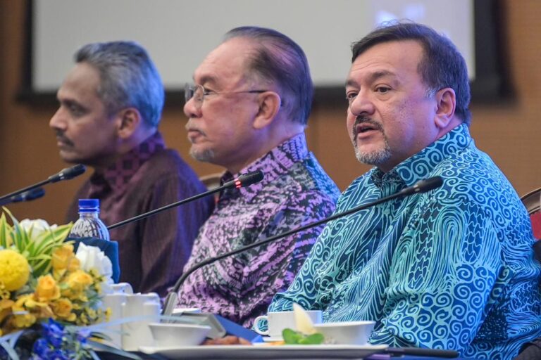 Ilustrasi sukuk global malaysia untuk artikel Sukuk Global Malaysia Catat Lebihan Langganan 4.7 Kali
